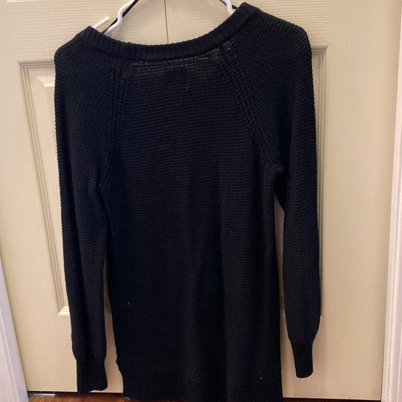 Black sweater. - Picture 2 of 3